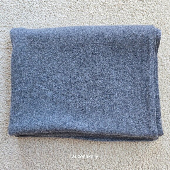 Garnet Hill Accessories - NWOT Garnet Hill Cashmere Knit Scarf Grey